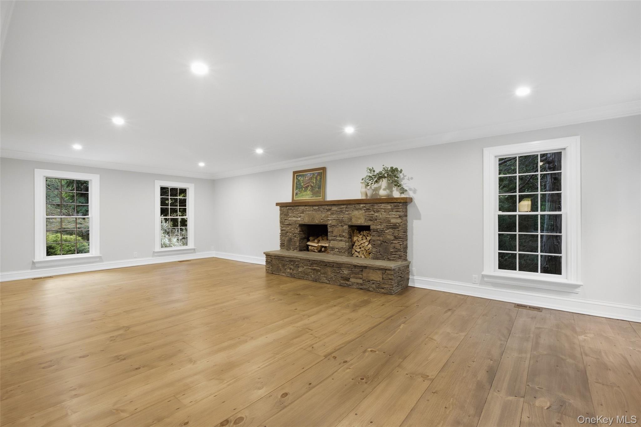 1 Evans Lane – For Sale photo 6