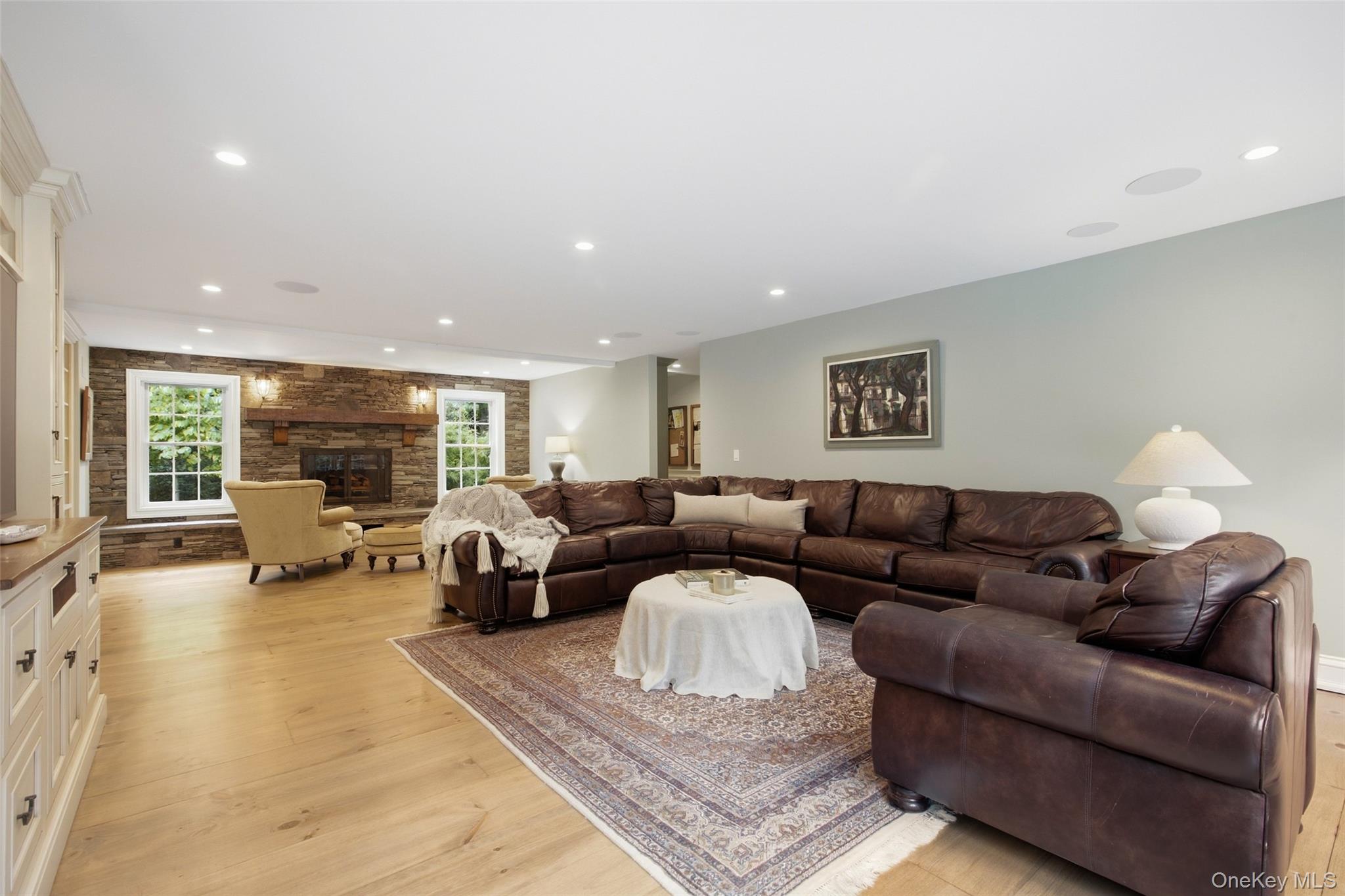 1 Evans Lane – For Sale photo 13