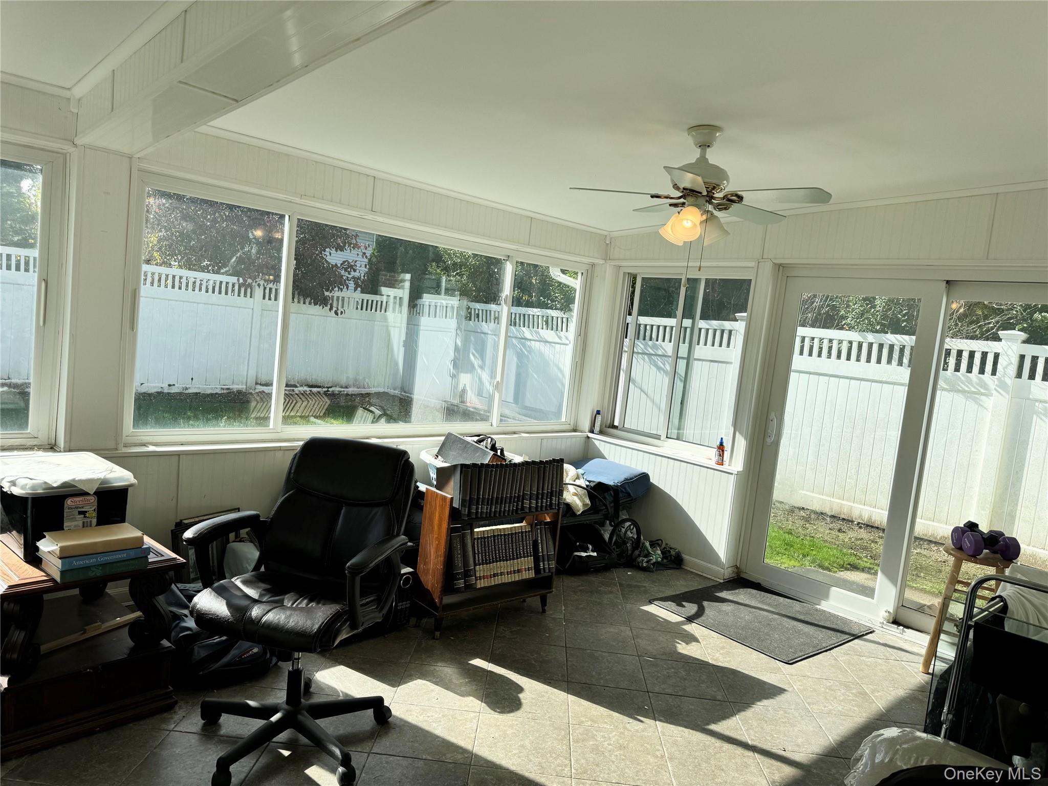 3938 Bernice Road – For Sale photo 3