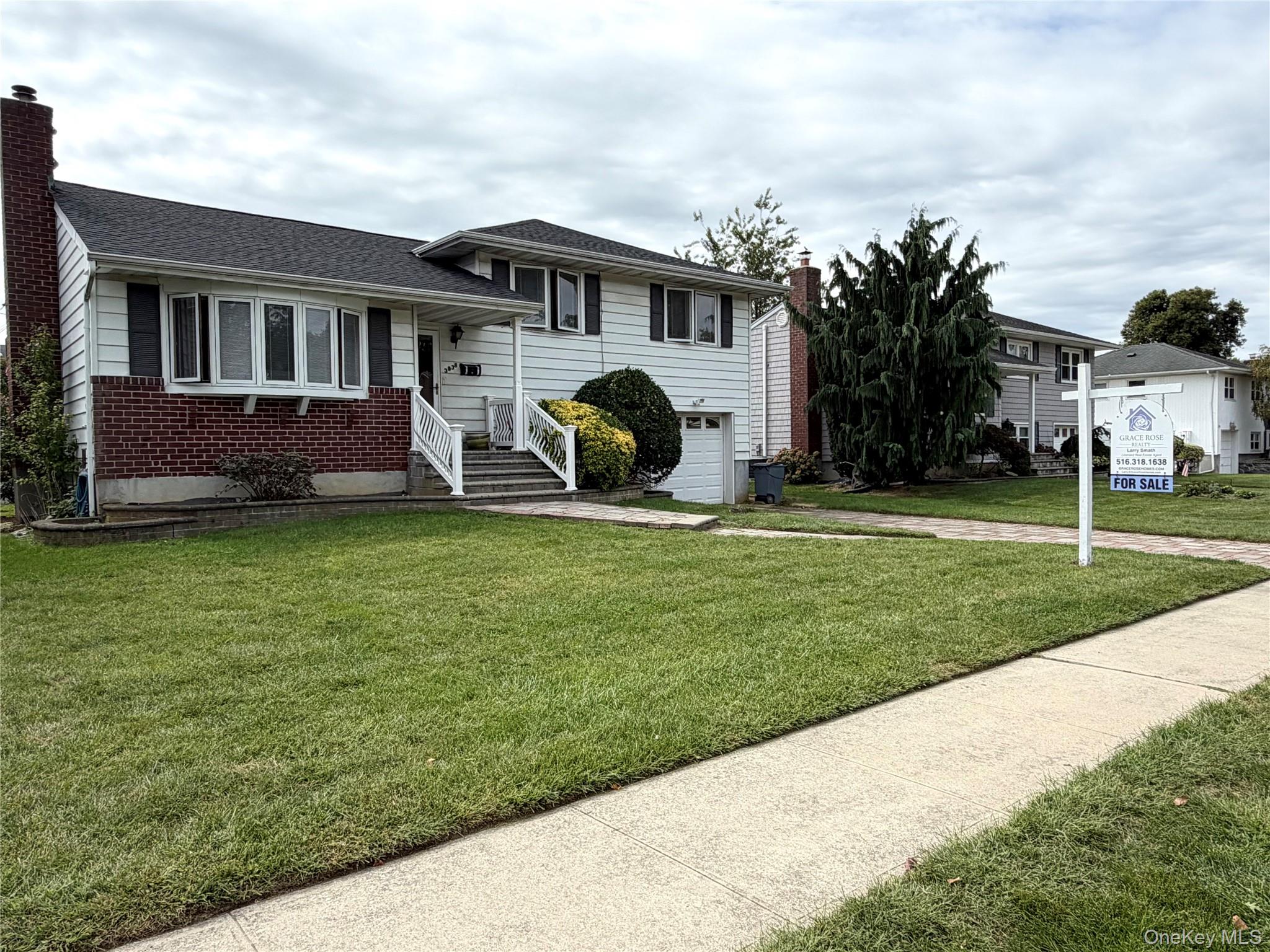 3938 Bernice Road – For Sale photo 2