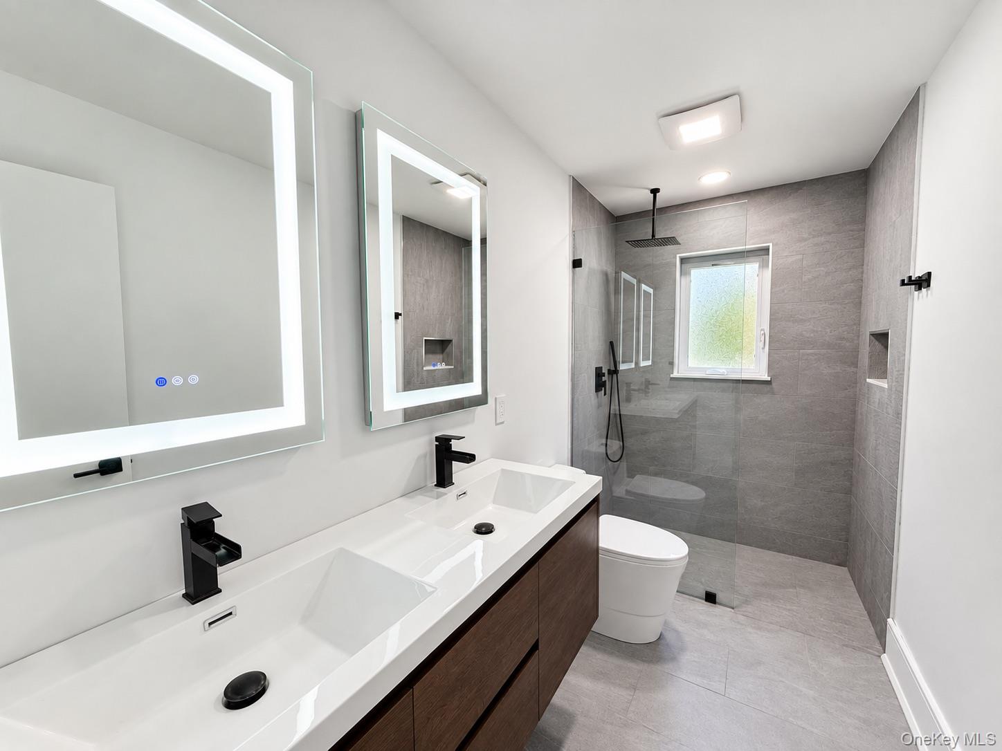 65 Mayfair Road – For Rent photo 33