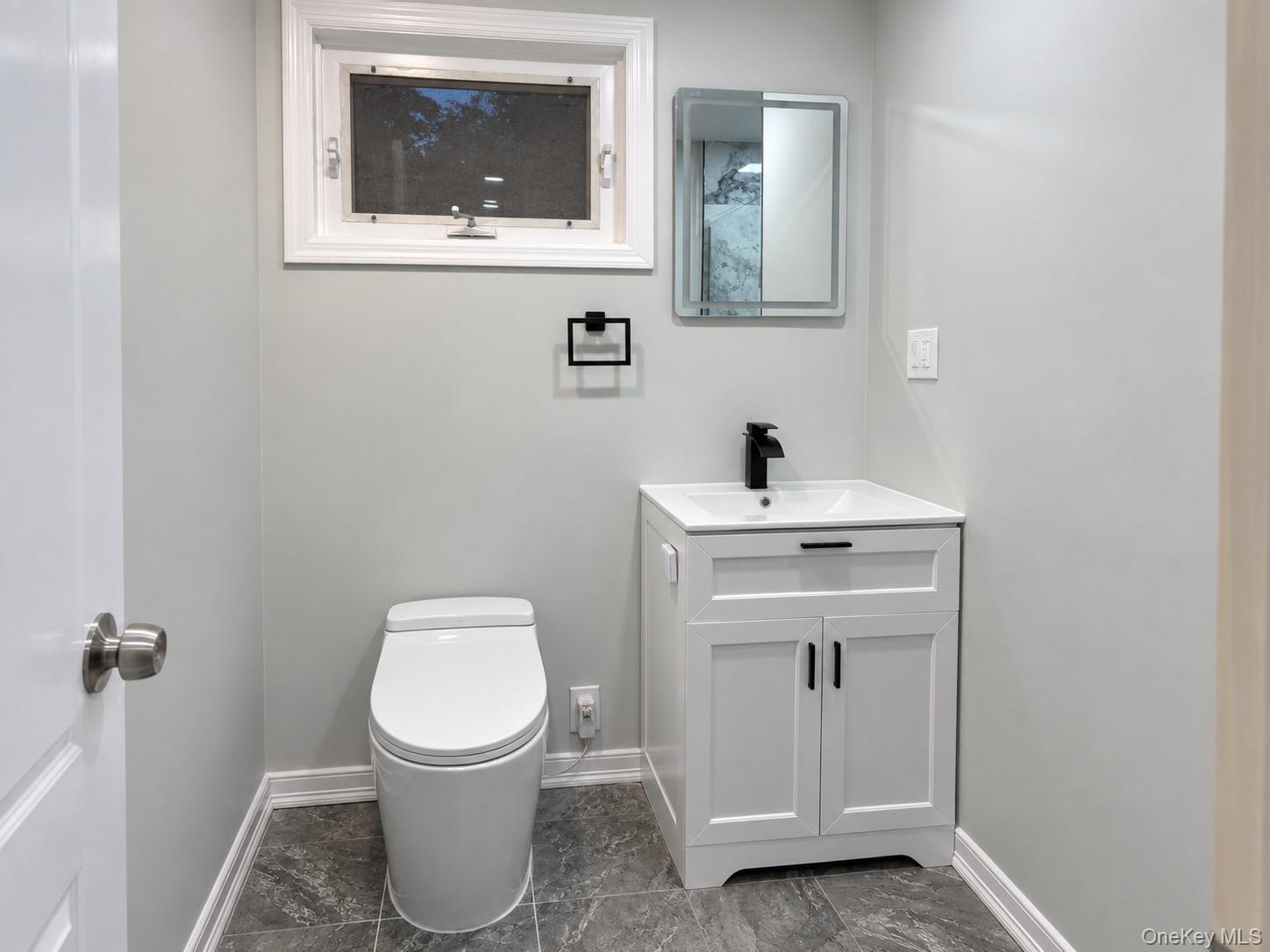 21 Carleton Avenue – For Sale photo 5