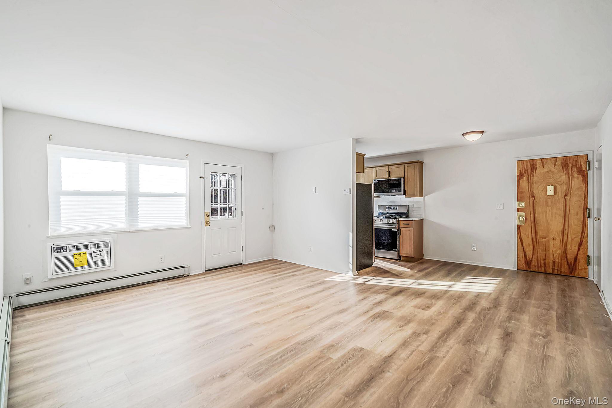 1 Hemlock Drive, Unit F164 photo 8