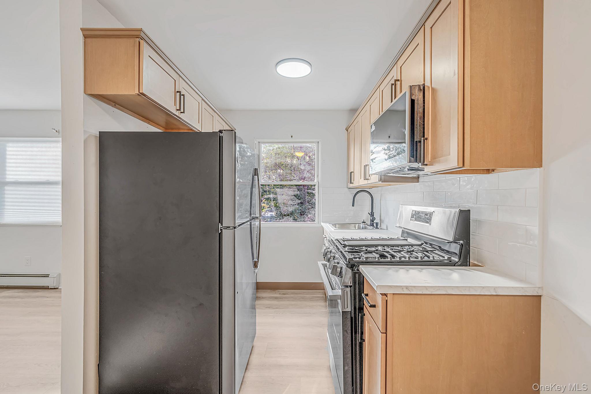 1 Hemlock Drive, Unit F164 photo 6