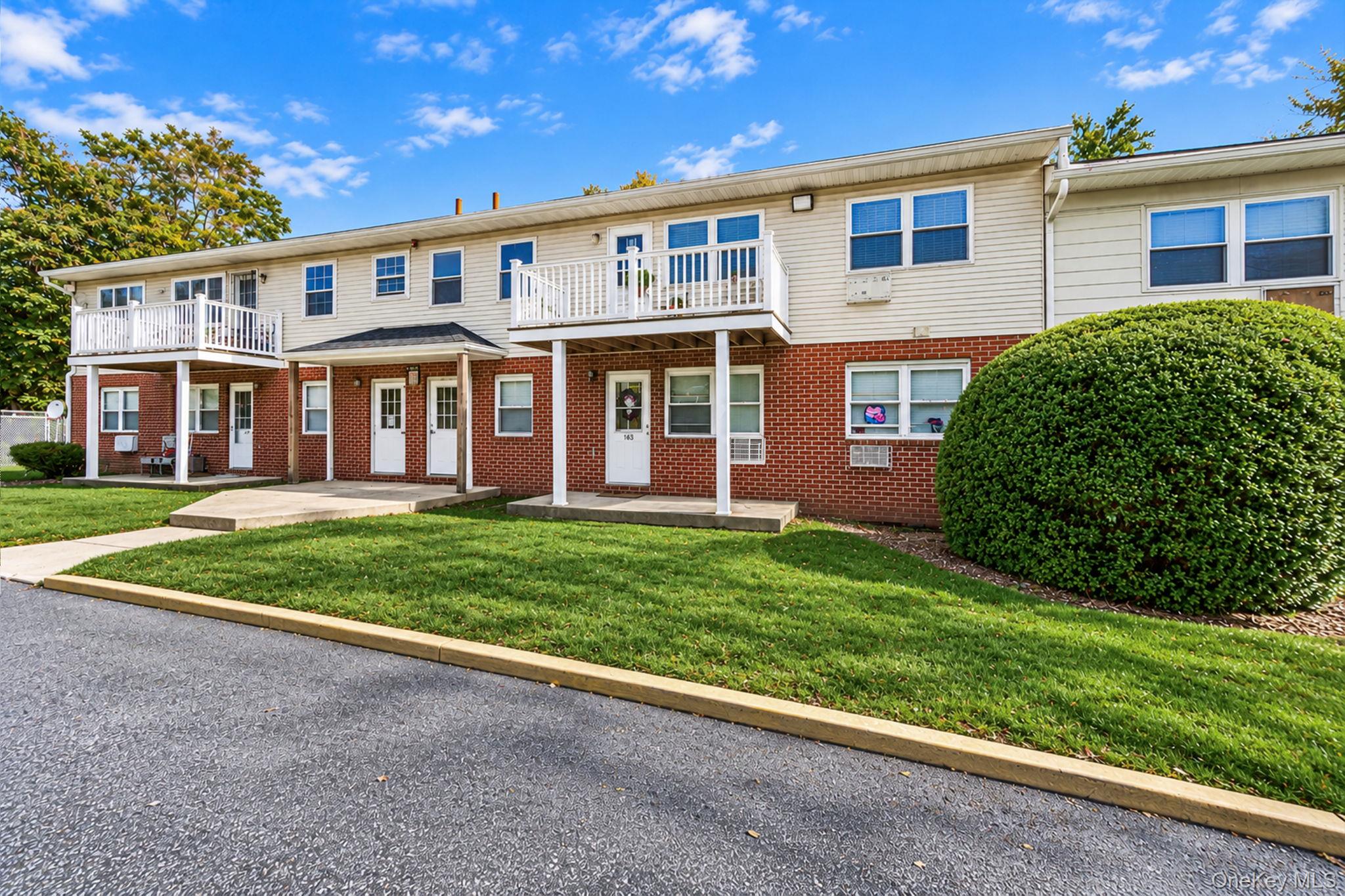 1 Hemlock Drive, Unit F164 photo 2