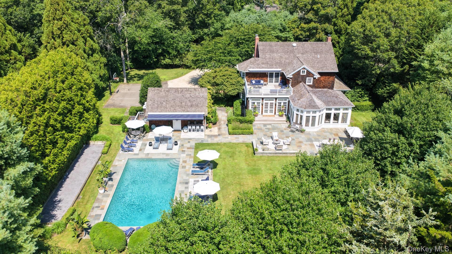 329 Georgica Road – For Sale photo 3