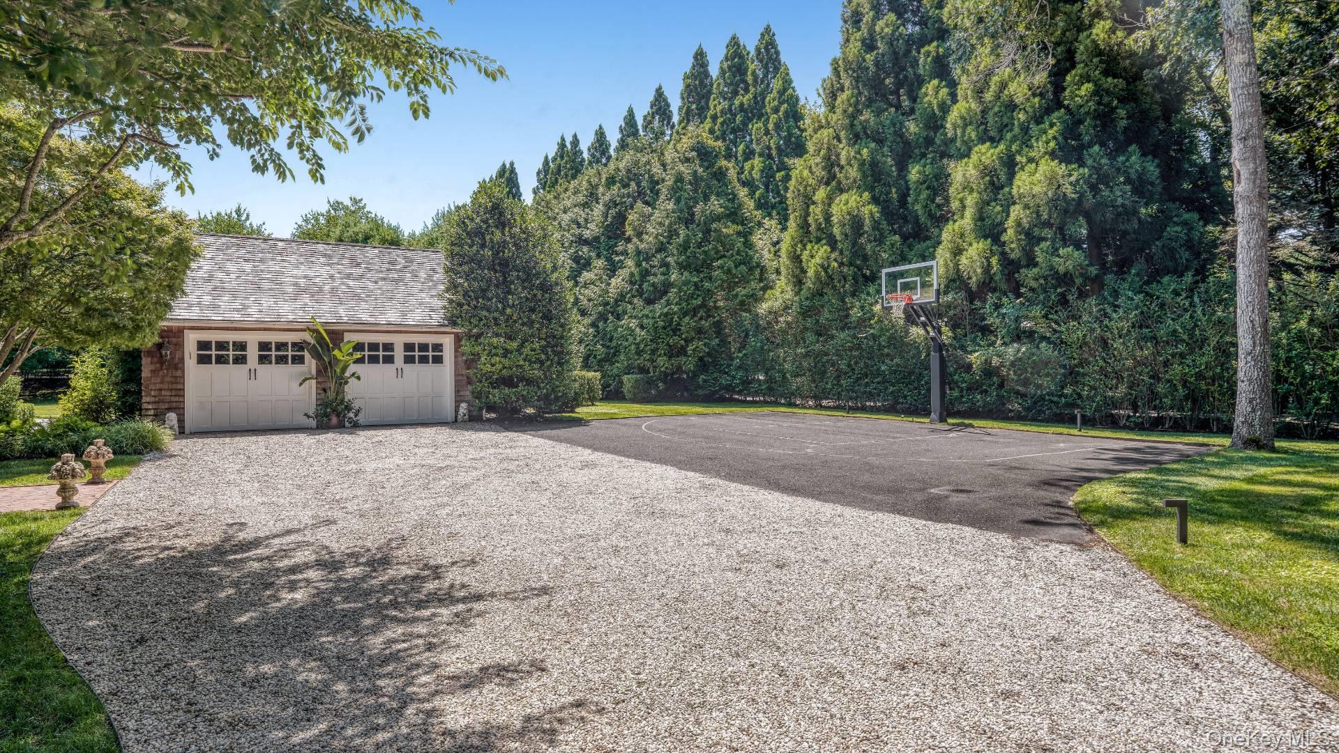 329 Georgica Road – For Sale photo 13