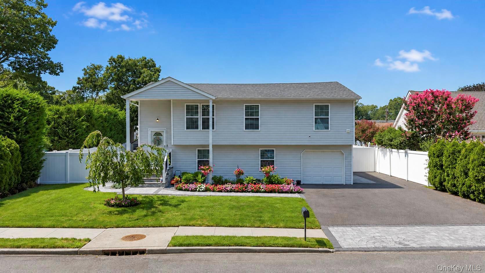 42 Audubon Avenue – For Sale photo 2