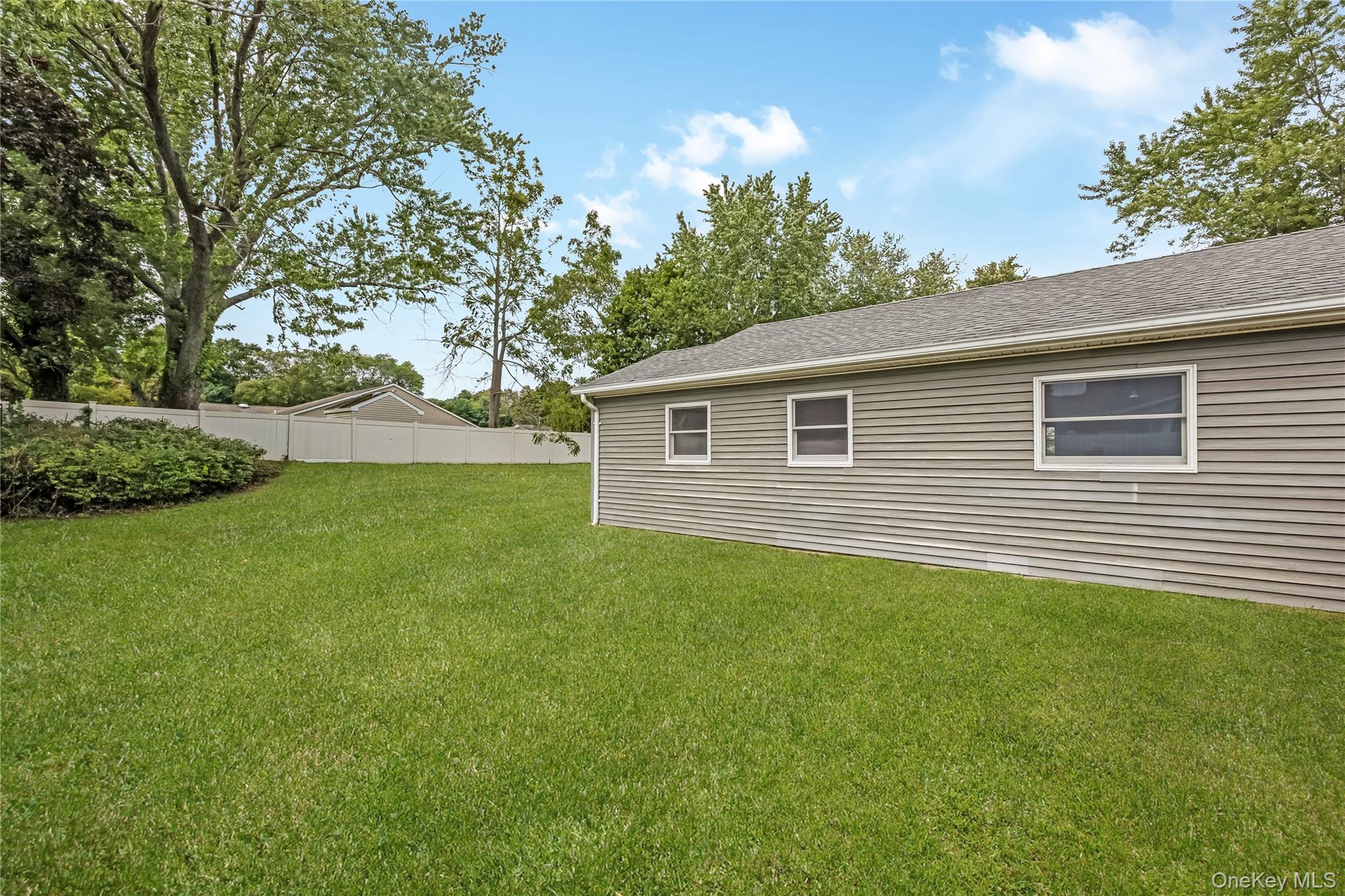5 Lillian Street – For Sale photo 11