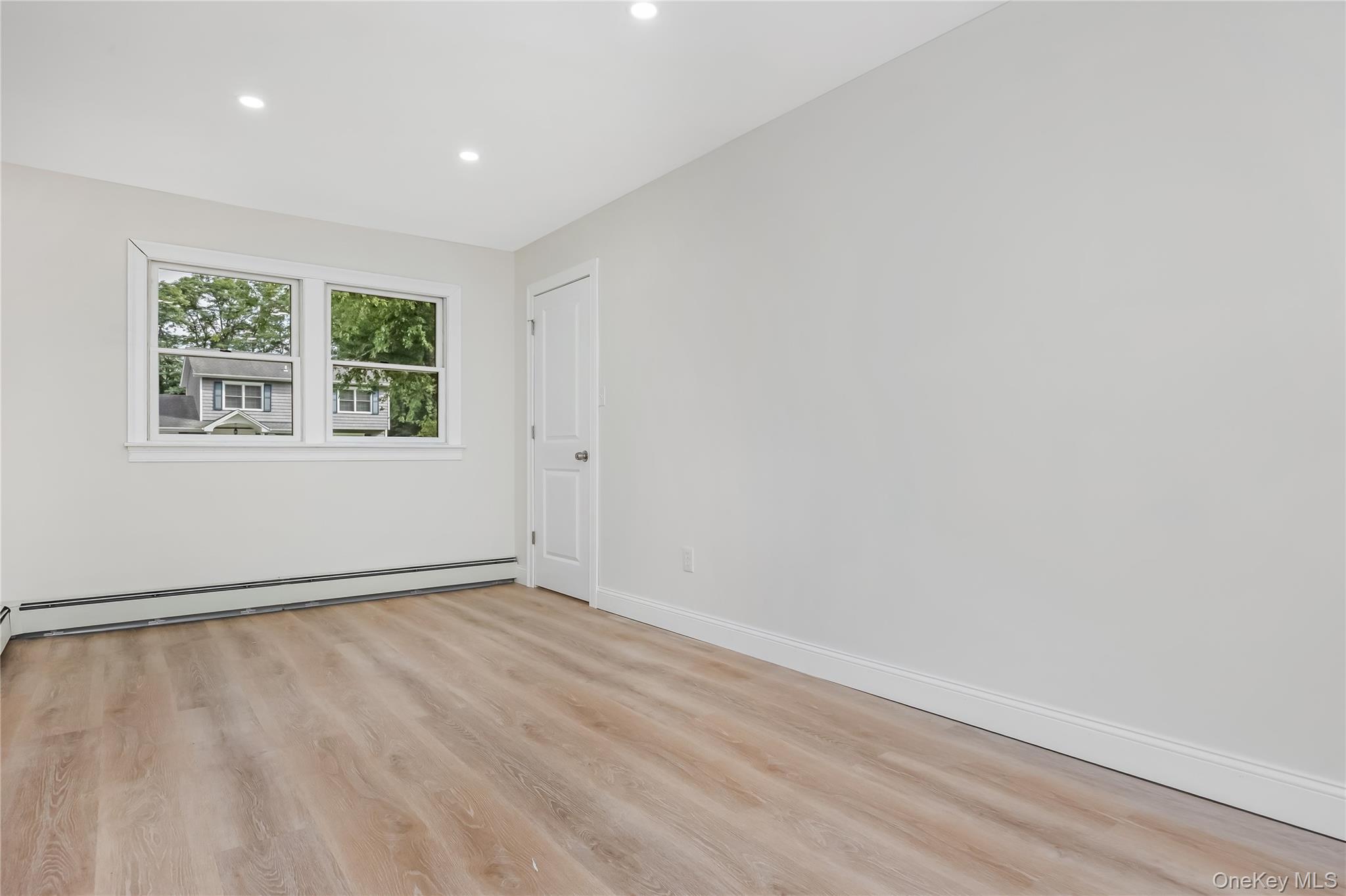 5 Lillian Street – For Sale photo 2