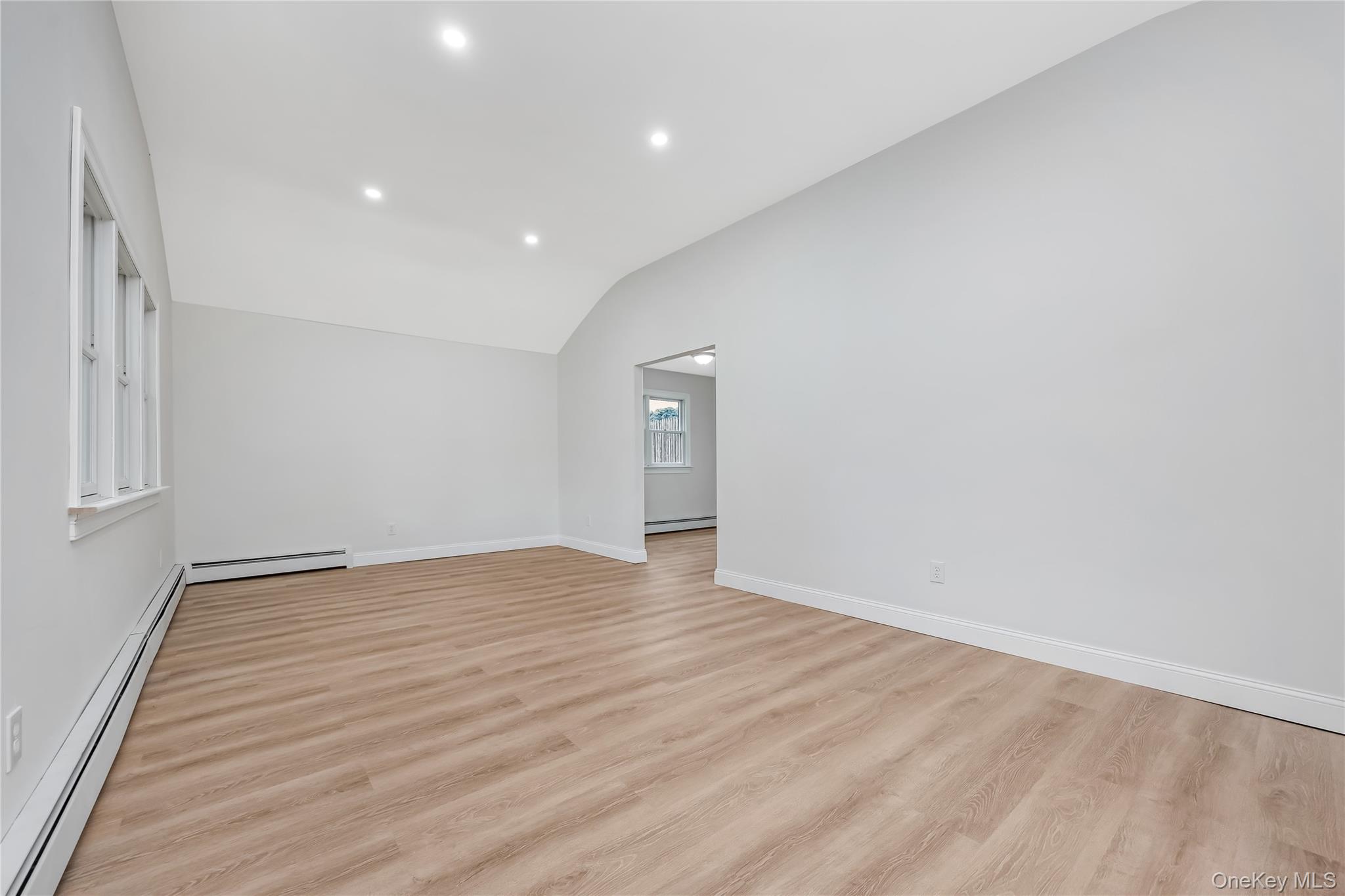 5 Lillian Street – For Sale photo 12