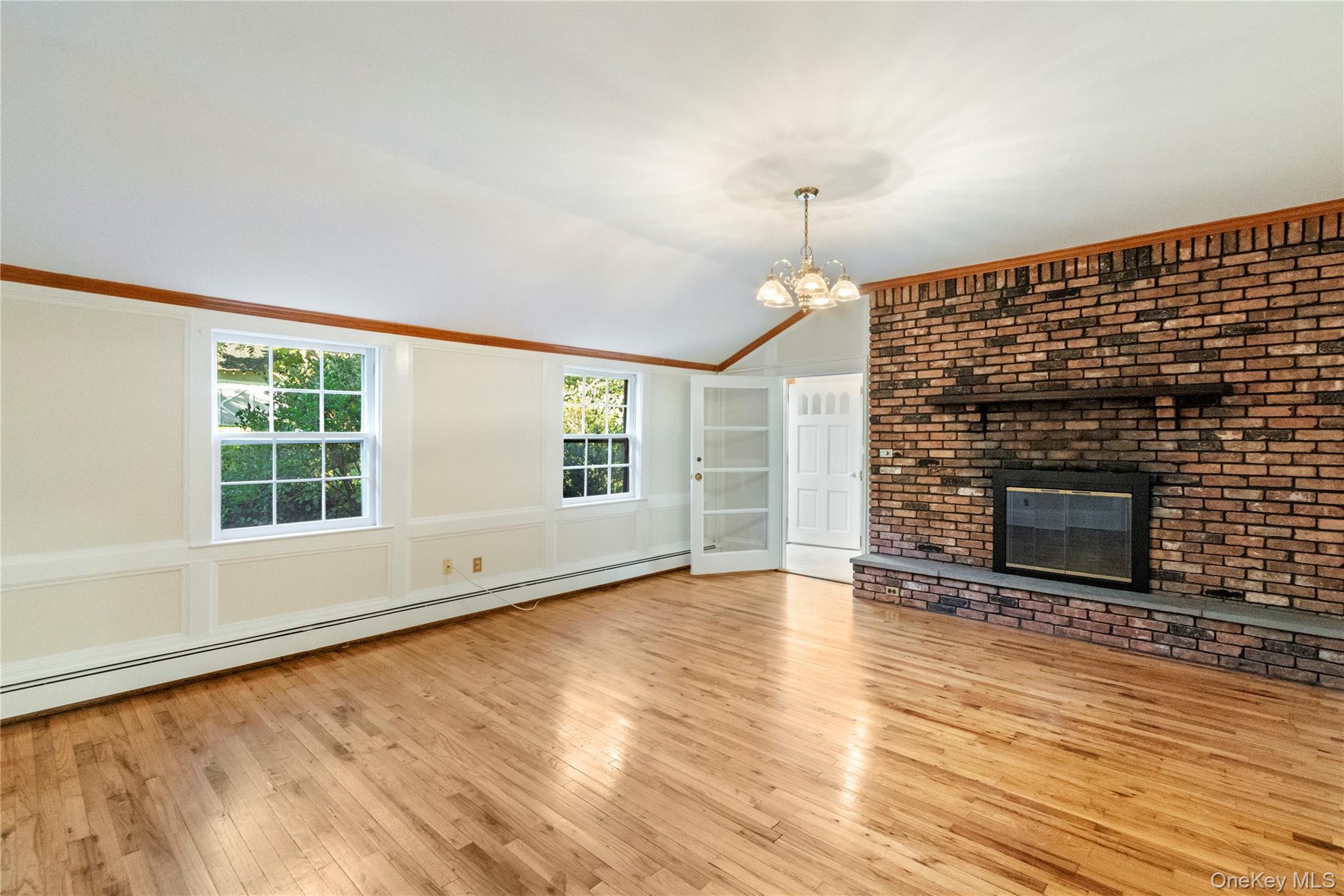 953 Ripley Lane – For Rent photo 2
