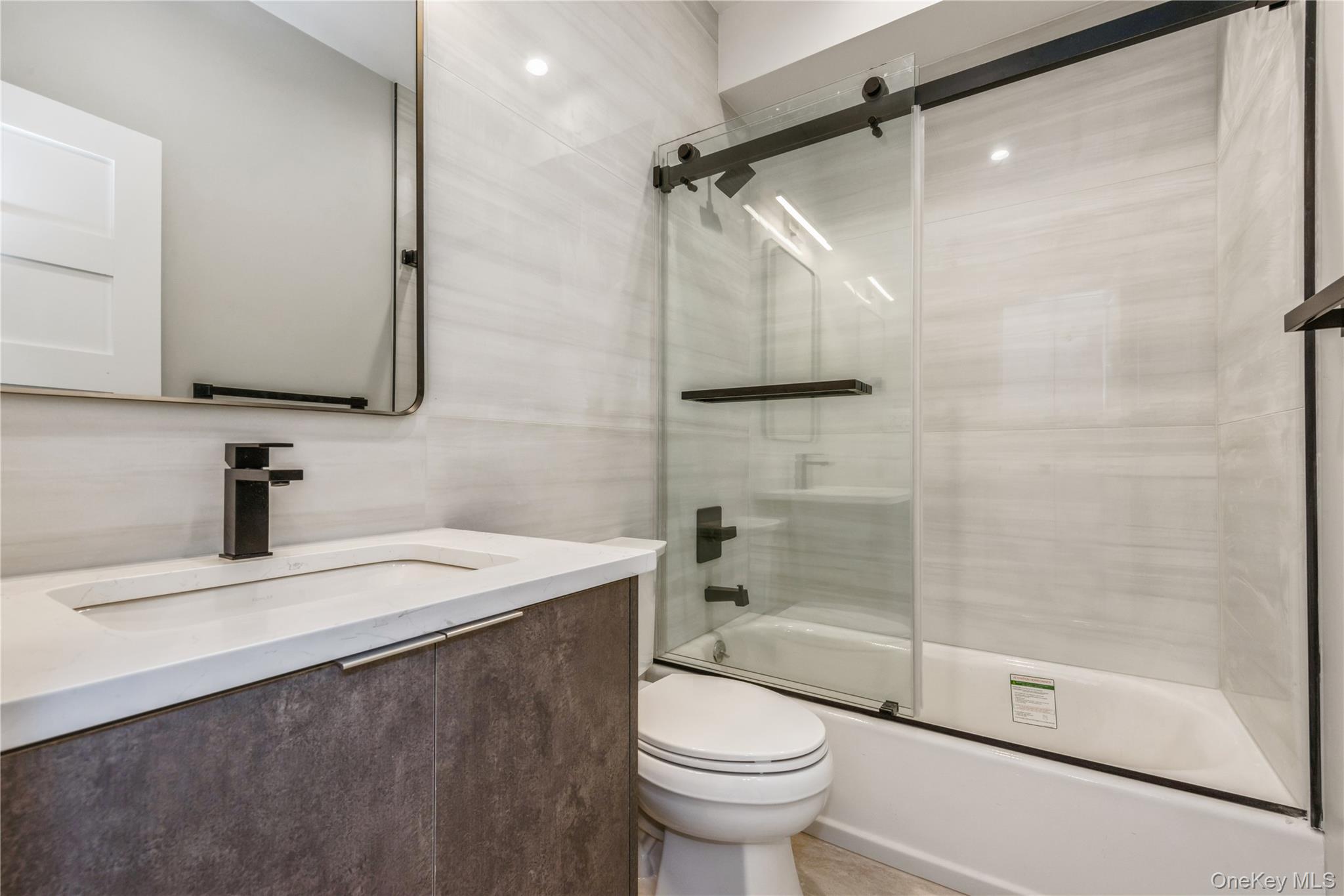418 Atlantic Avenue, Unit 202 photo 5