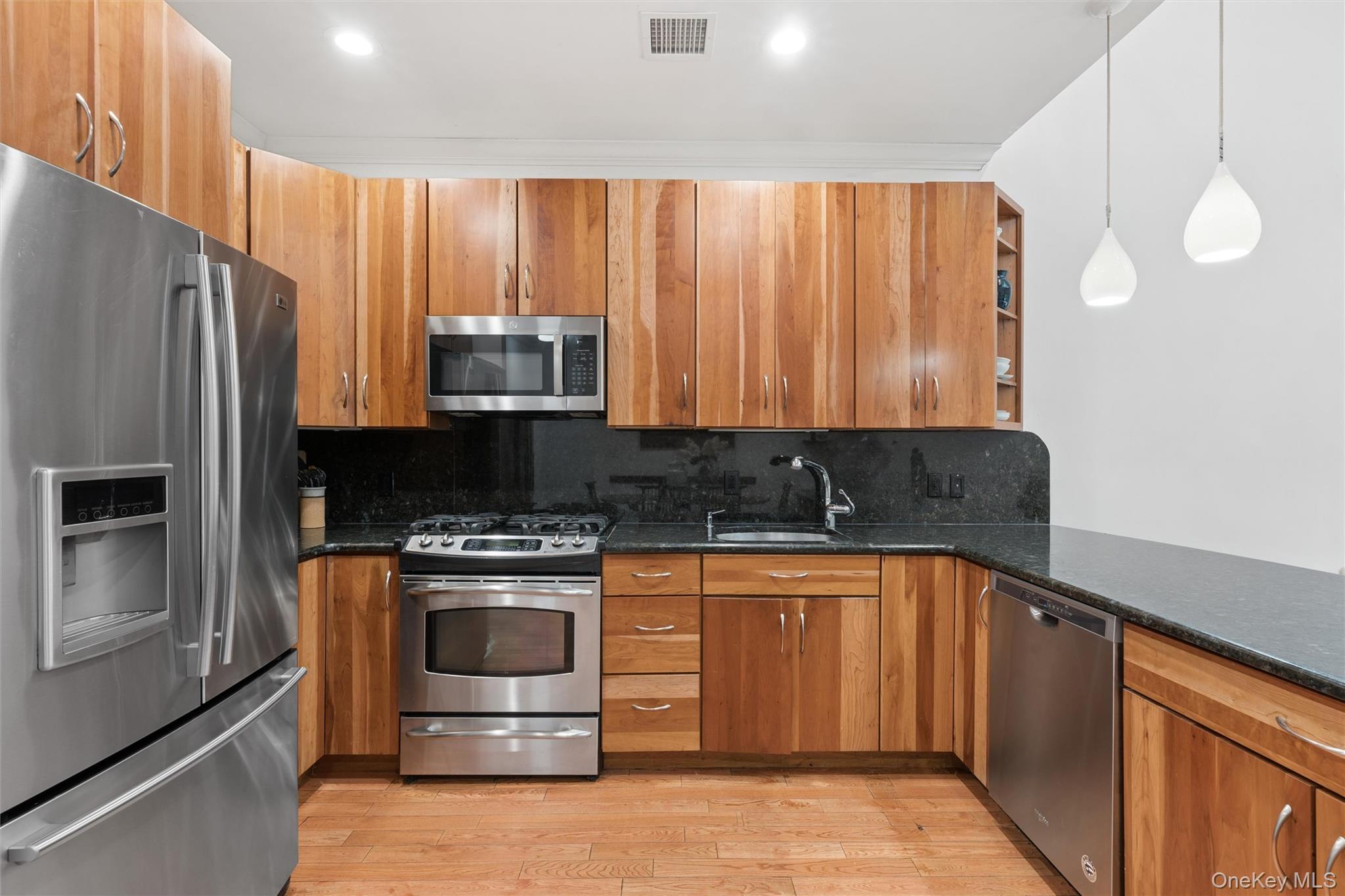 147 Pond View Drive – For Sale photo 11