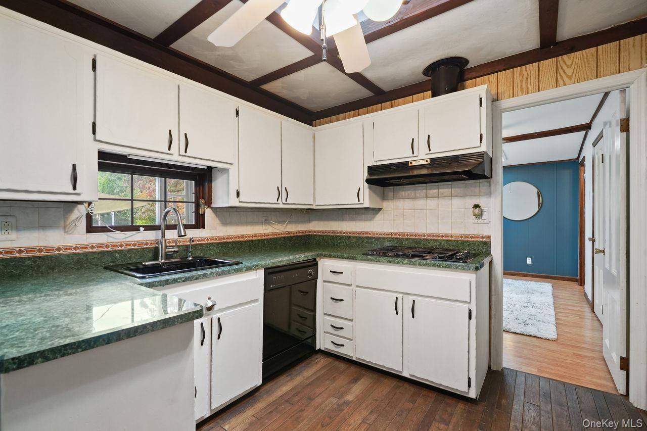 23 Orchard Road – For Sale photo 6