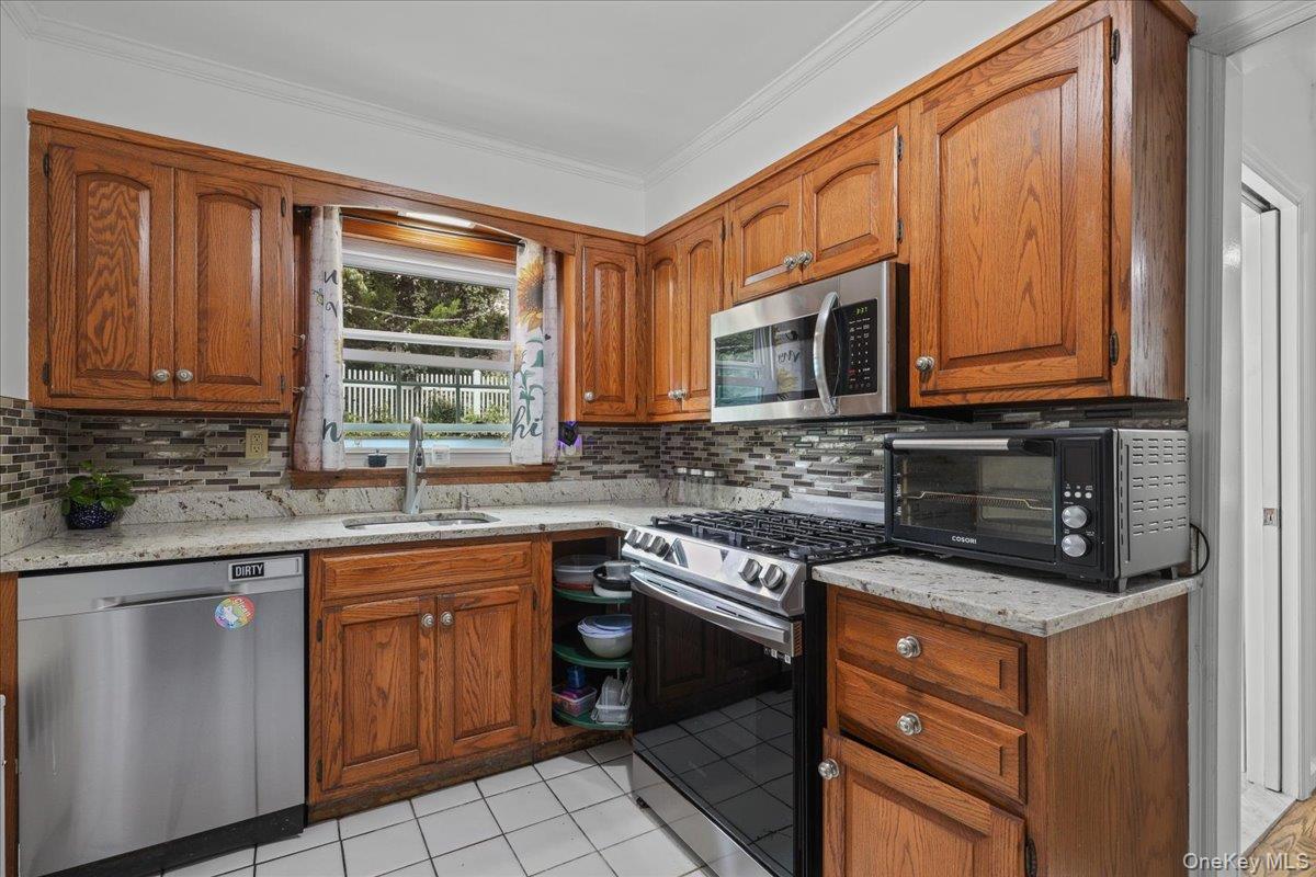 83 Joyce Road – For Sale photo 15