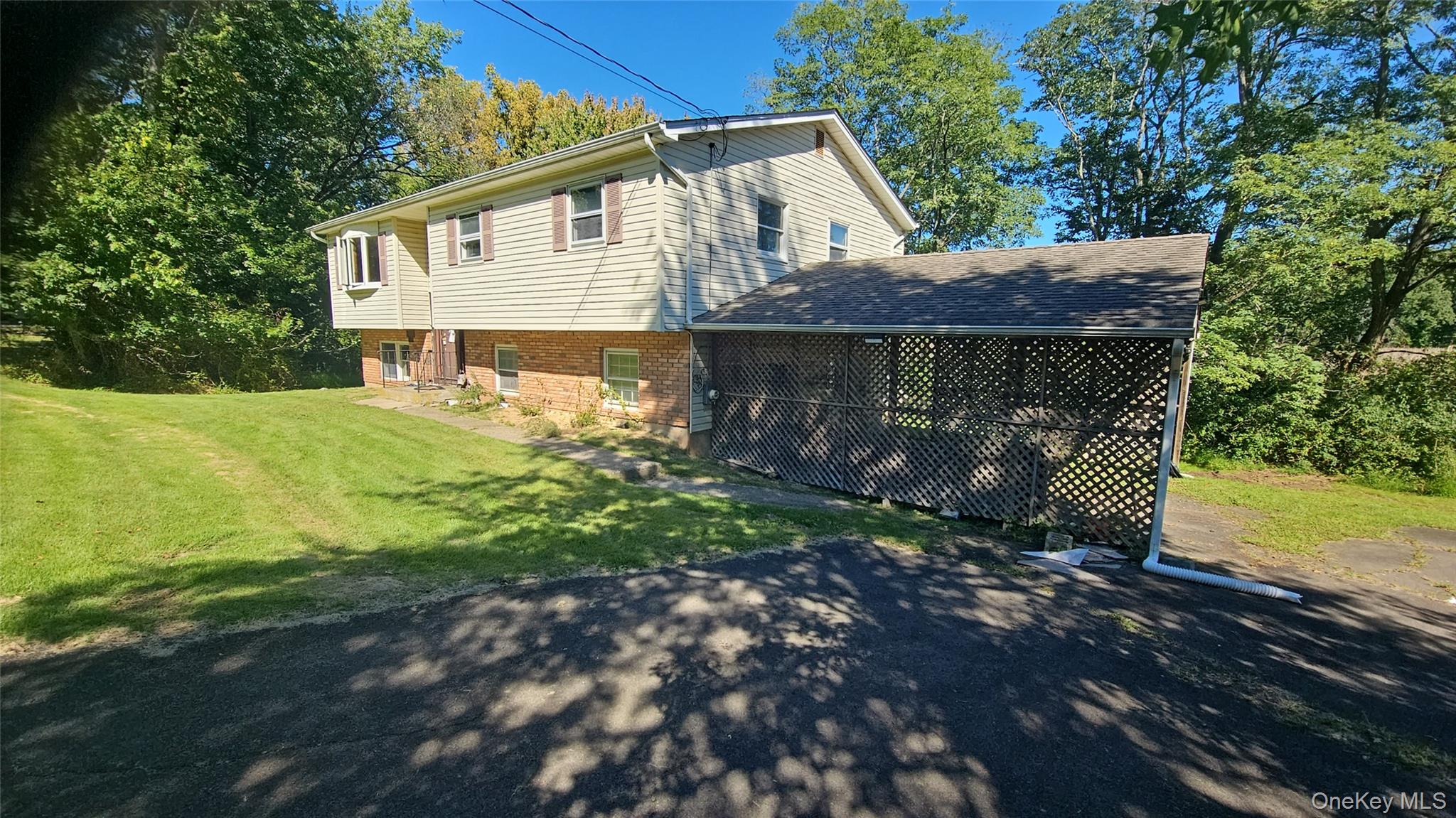 6 Glen Court – For Sale photo 2