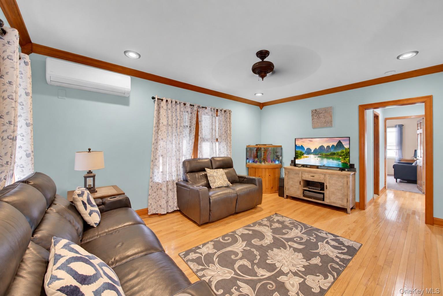 138-33 62nd Road – For Sale photo 3
