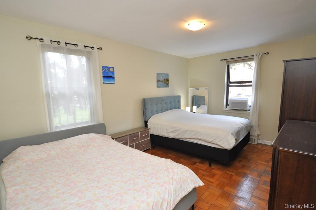 142 Garth Road, Unit 1C photo 19