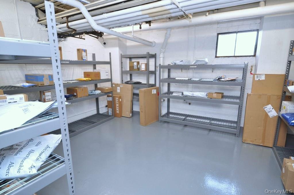 142 Garth Road, Unit 1C photo 27