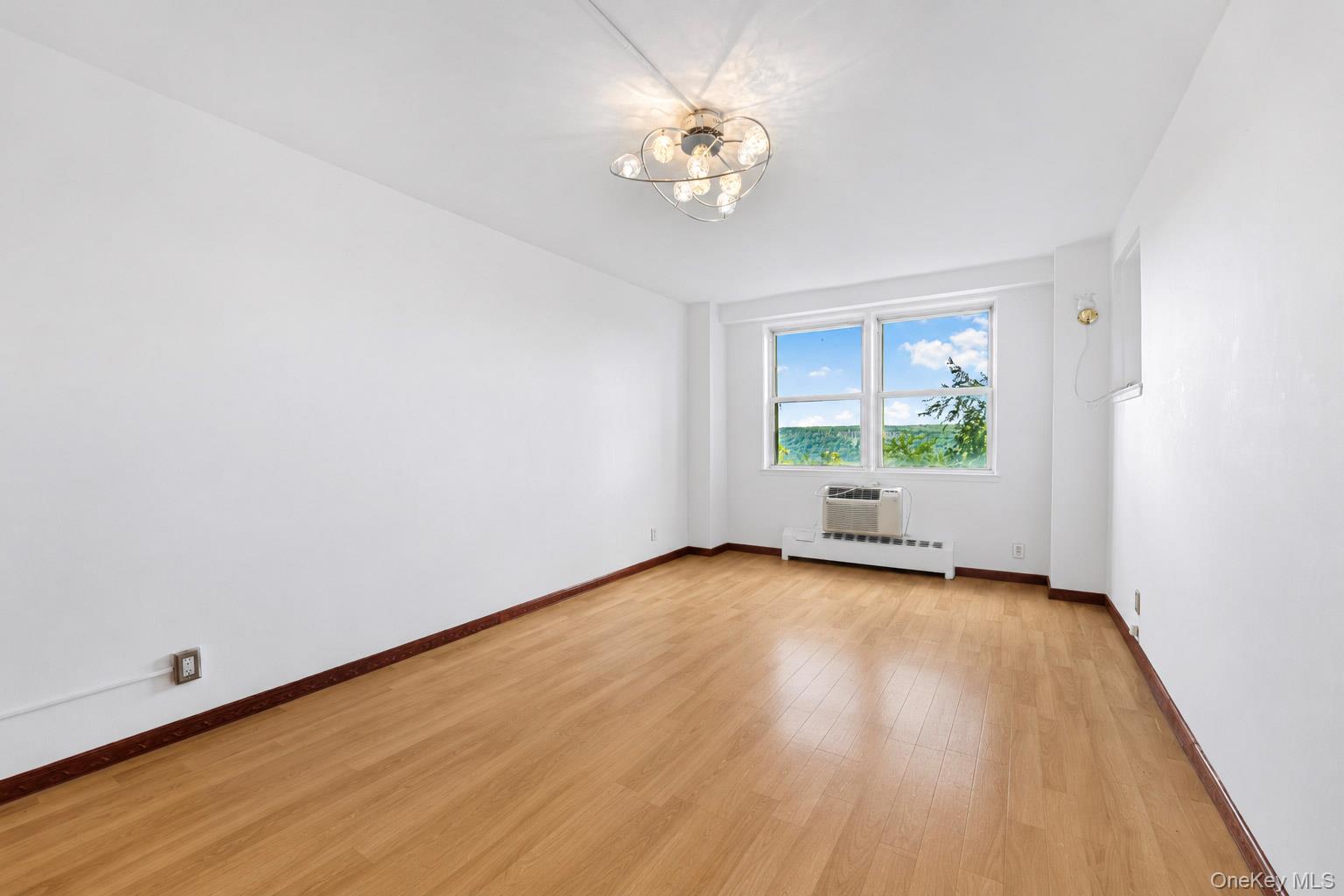 5800 Arlington Avenue, Unit 7L photo 5