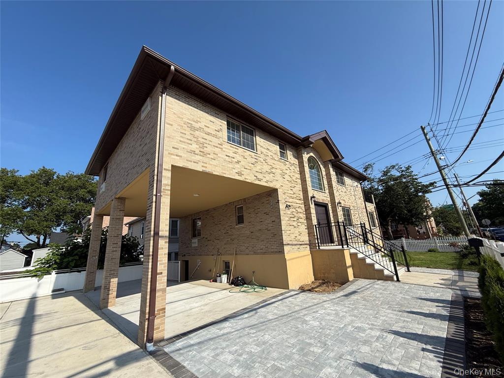 1604 Robertson Place – For Sale photo 35