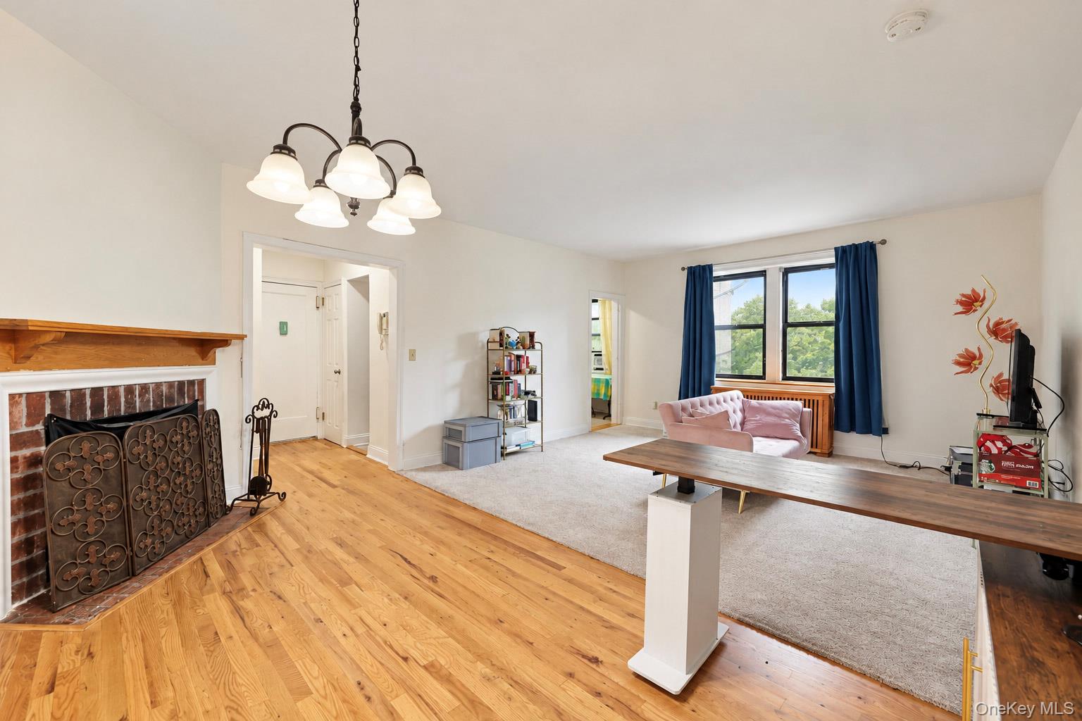 68 E Hartsdale Avenue, Unit 4K