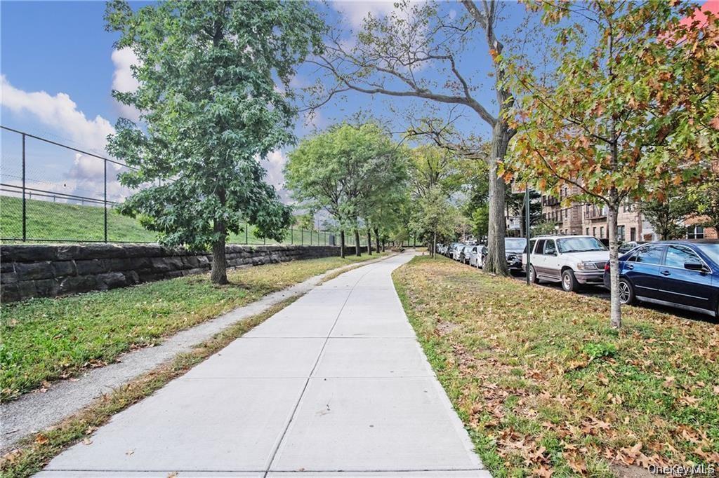 75 W 238th Street, Unit 3H photo 10