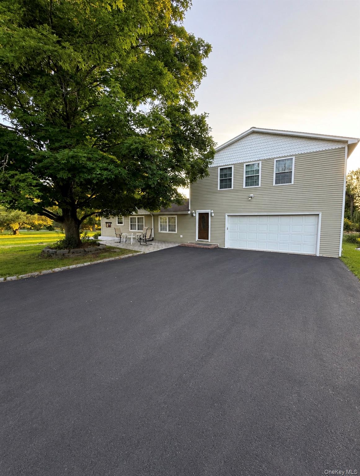 8 Acorn Drive – For Sale