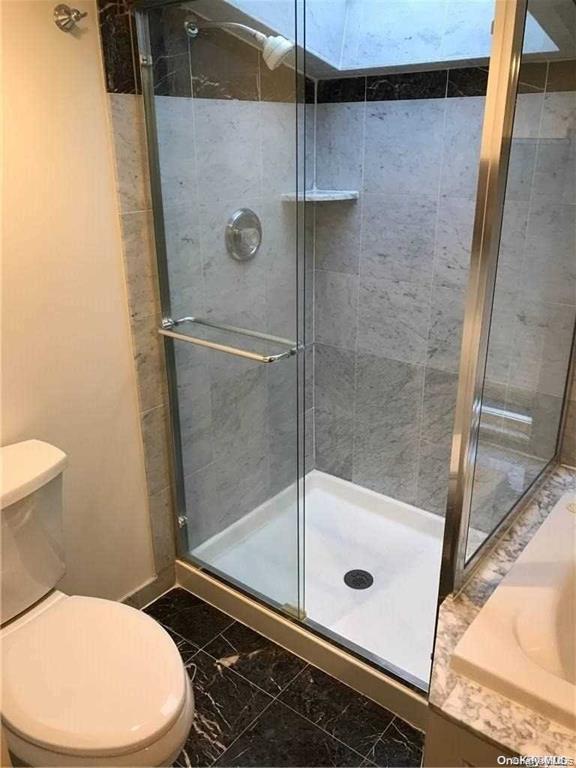 59 Sintsink Drive W, Unit B photo 11