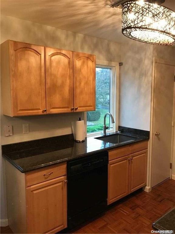 59 Sintsink Drive W, Unit B photo 6