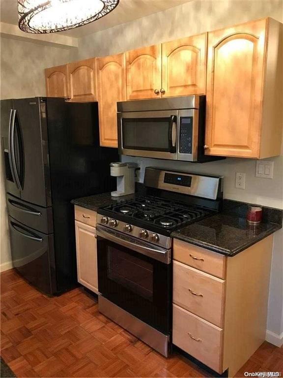 59 Sintsink Drive W, Unit B photo 5