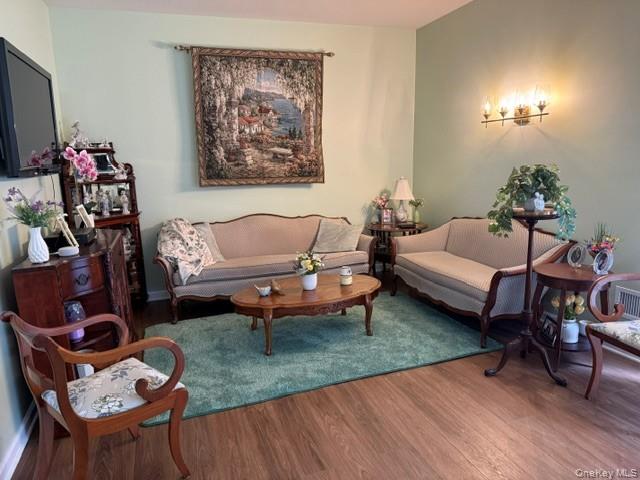 6 Daremy Circle – For Sale photo 4