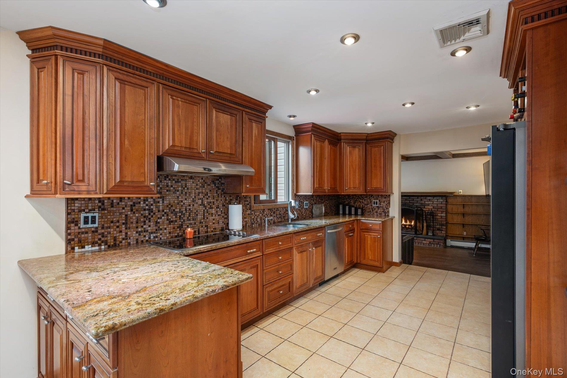 73 Anndom Court – For Sale photo 9