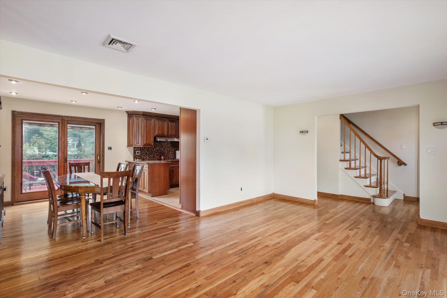 73 Anndom Court – For Sale photo 6