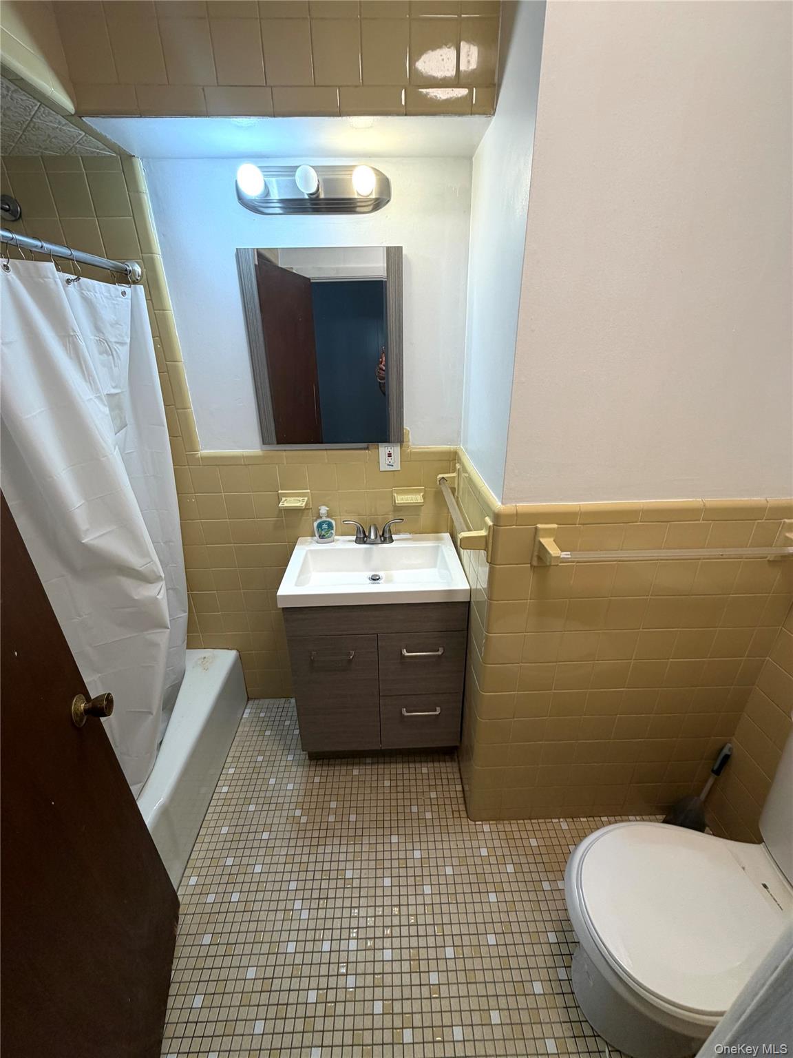 97 South Avenue, Unit 1F photo 2