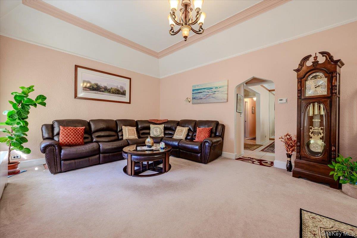 2222 Fenton Avenue – For Sale photo 3