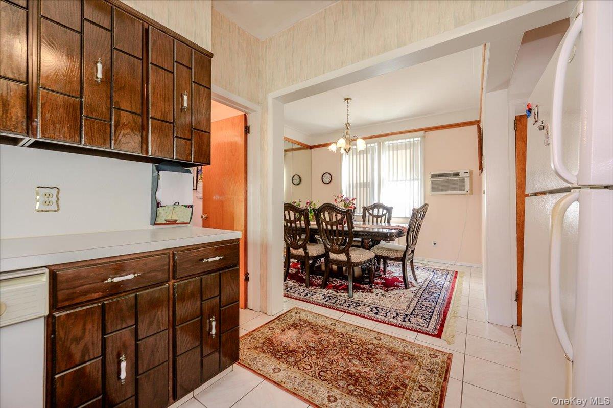 2222 Fenton Avenue – For Sale photo 8
