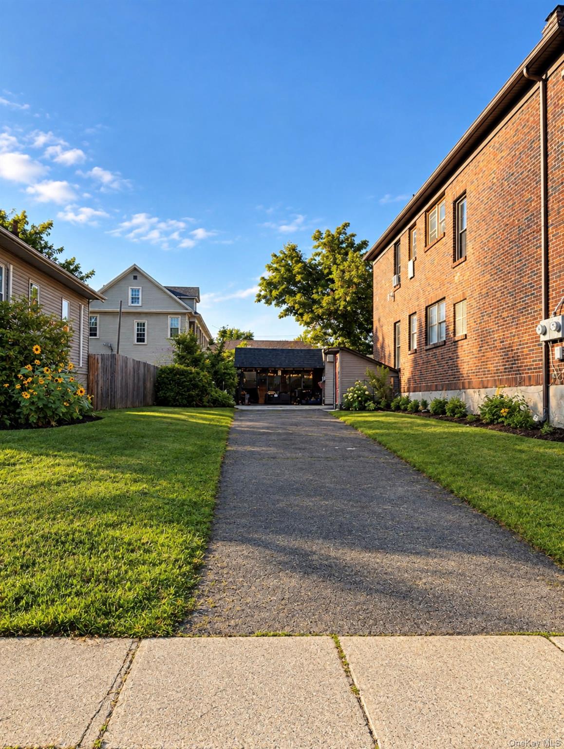 6 View Avenue – For Sale photo 4