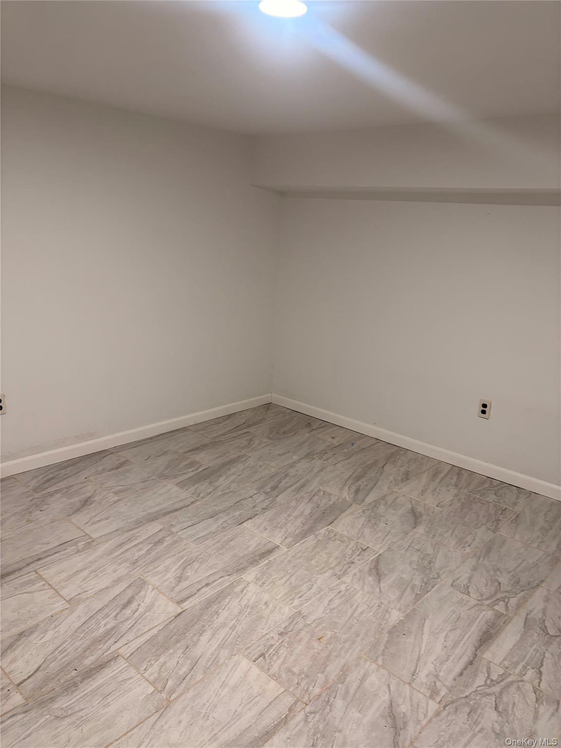 6 View Avenue – For Sale photo 31