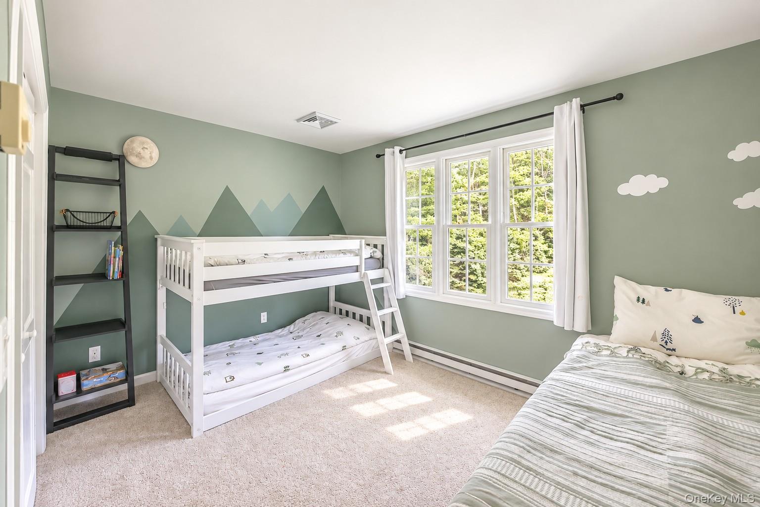 17 Jennifer Lane – For Sale photo 19
