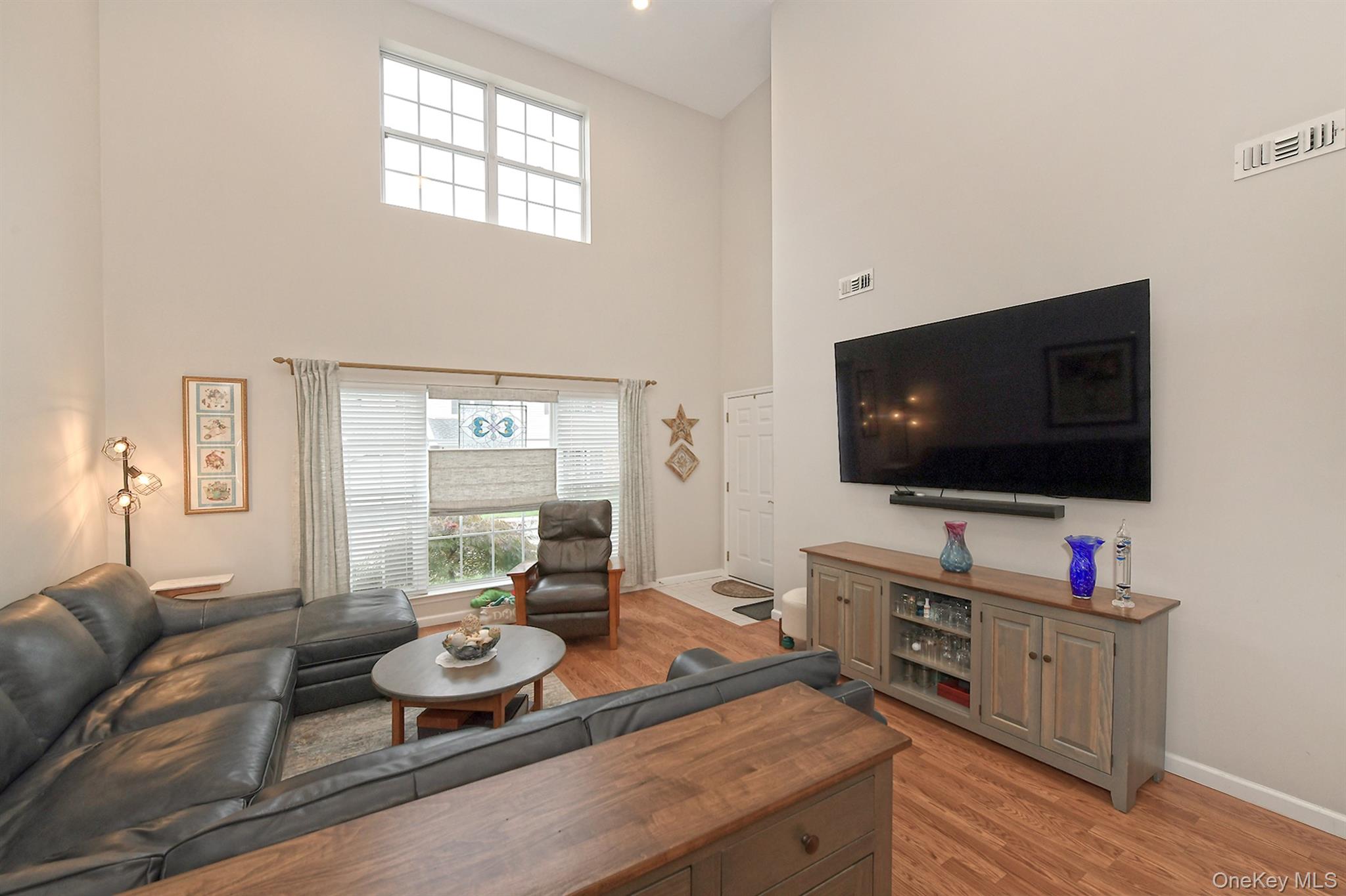 8 Lavern Drive – For Sale photo 10