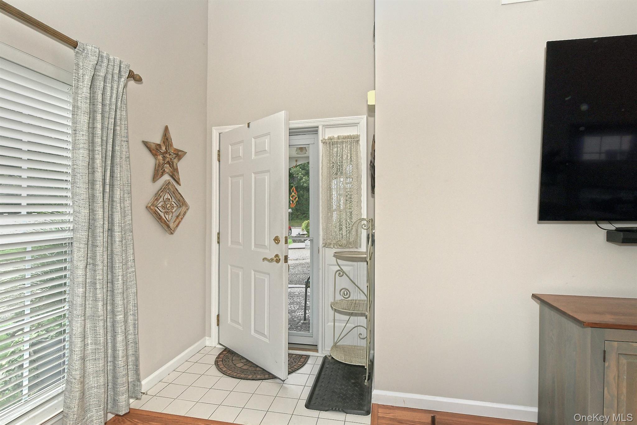 8 Lavern Drive – For Sale photo 6