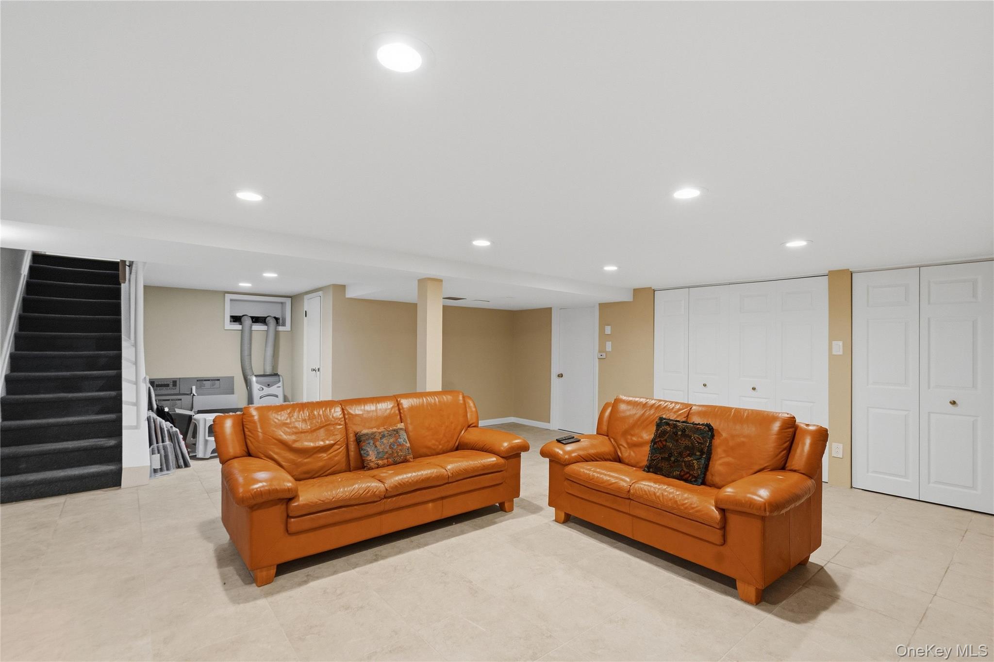 15 Elmwood Lane – For Sale photo 25