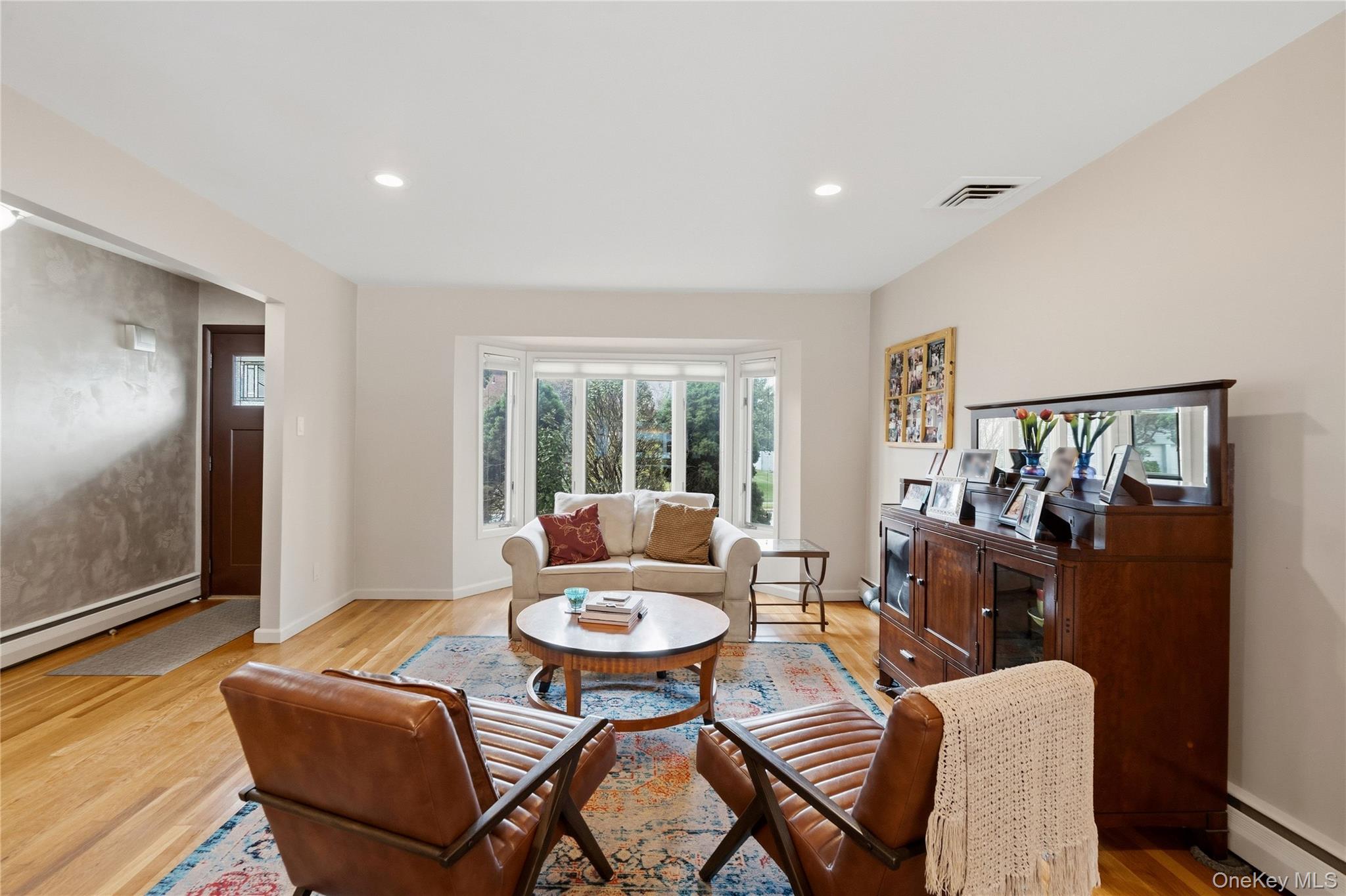 15 Elmwood Lane – For Sale photo 4