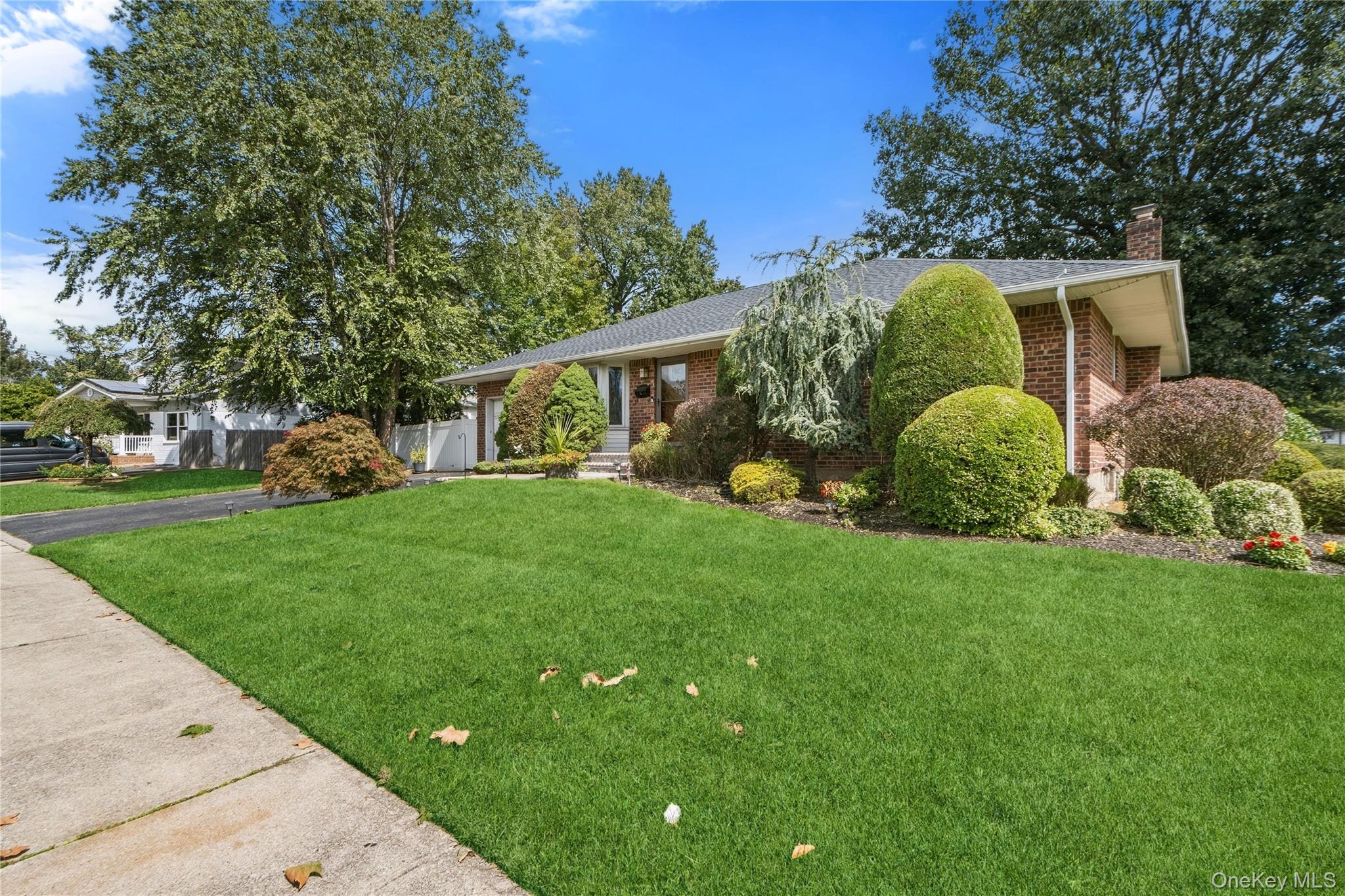 15 Elmwood Lane – For Sale photo 28
