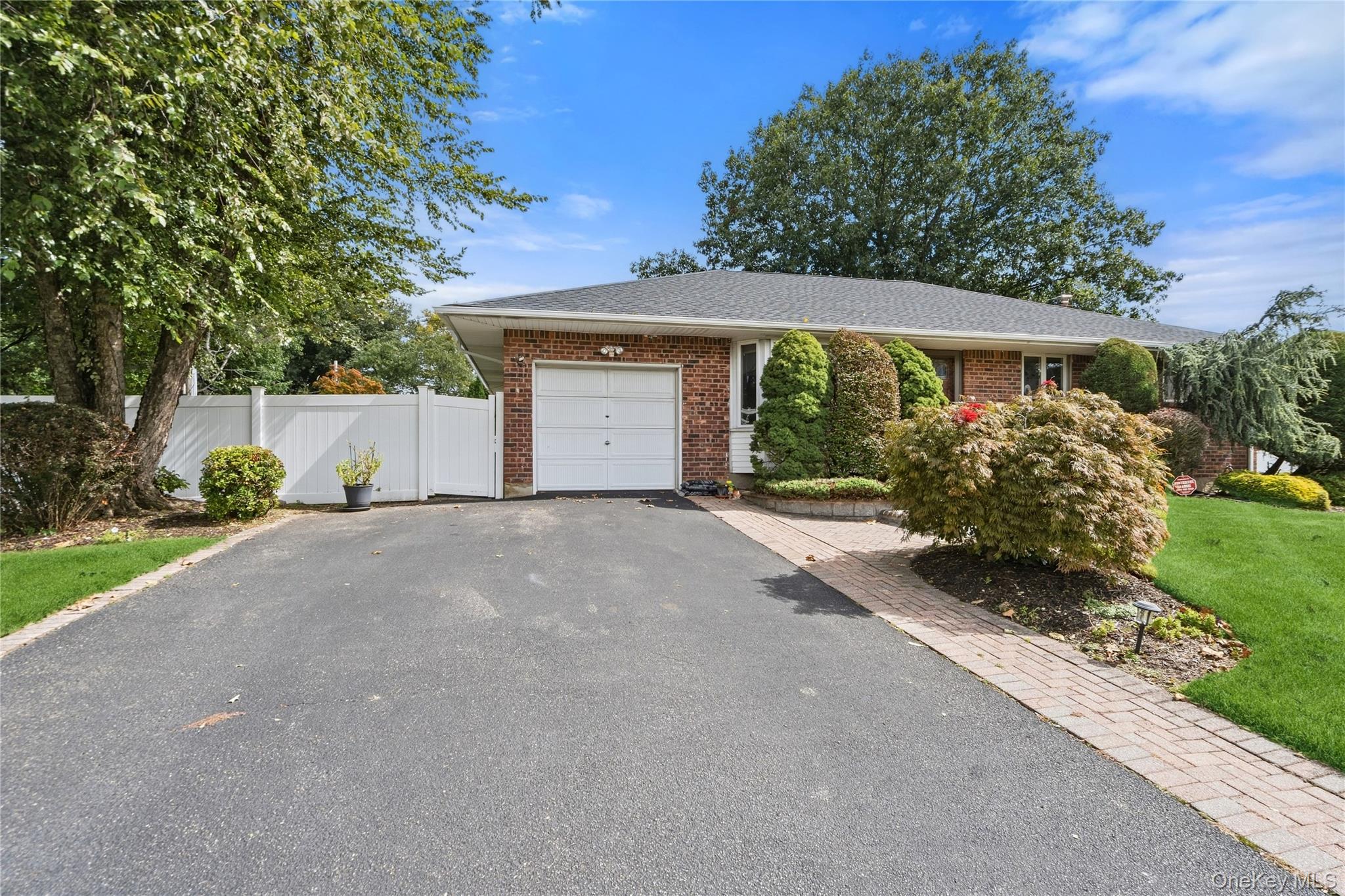 15 Elmwood Lane – For Sale photo 27