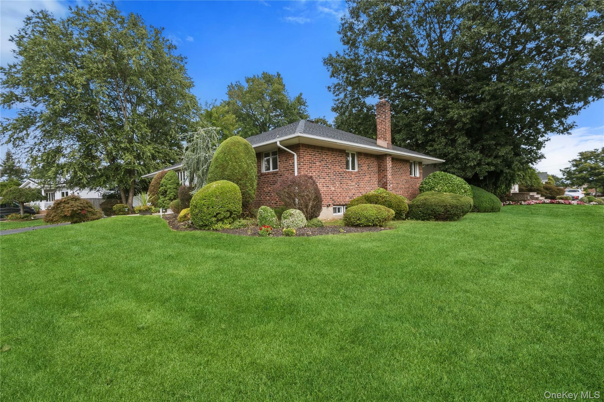 15 Elmwood Lane – For Sale photo 29