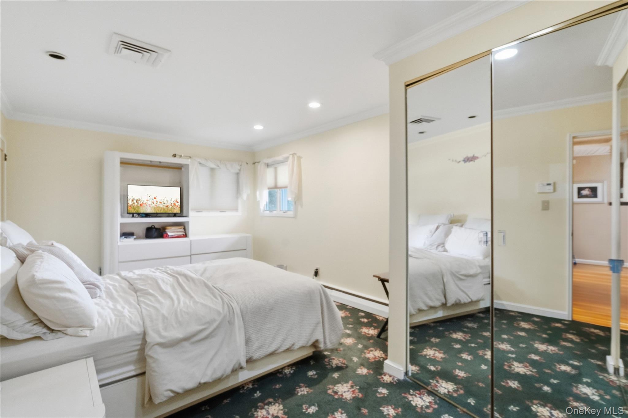 15 Elmwood Lane – For Sale photo 18