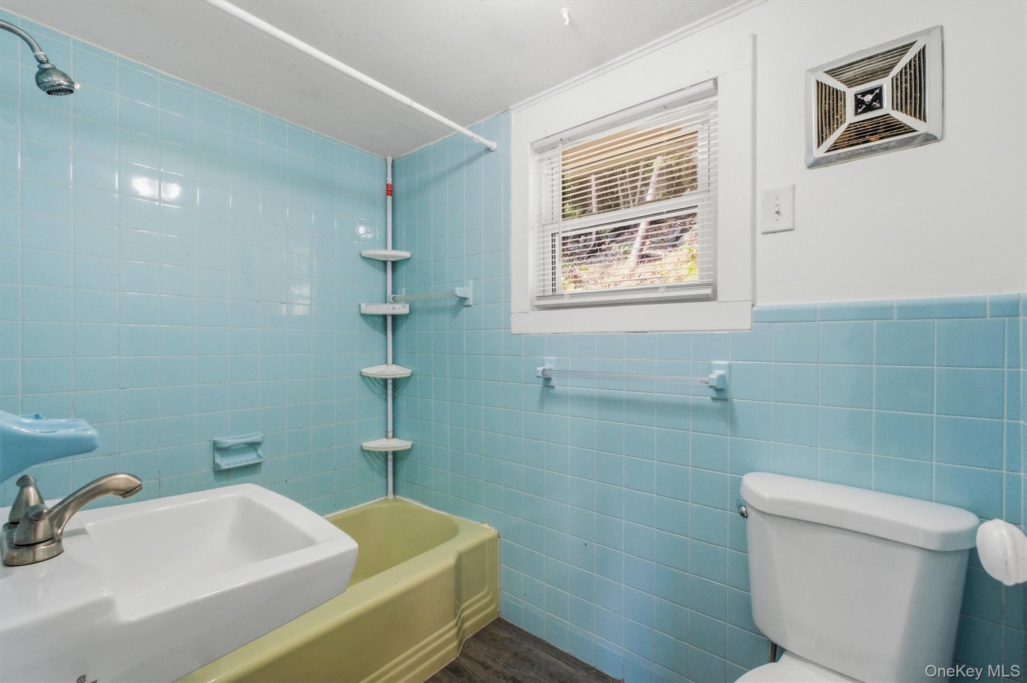 36 Old Indian Road, Unit 1 photo 7